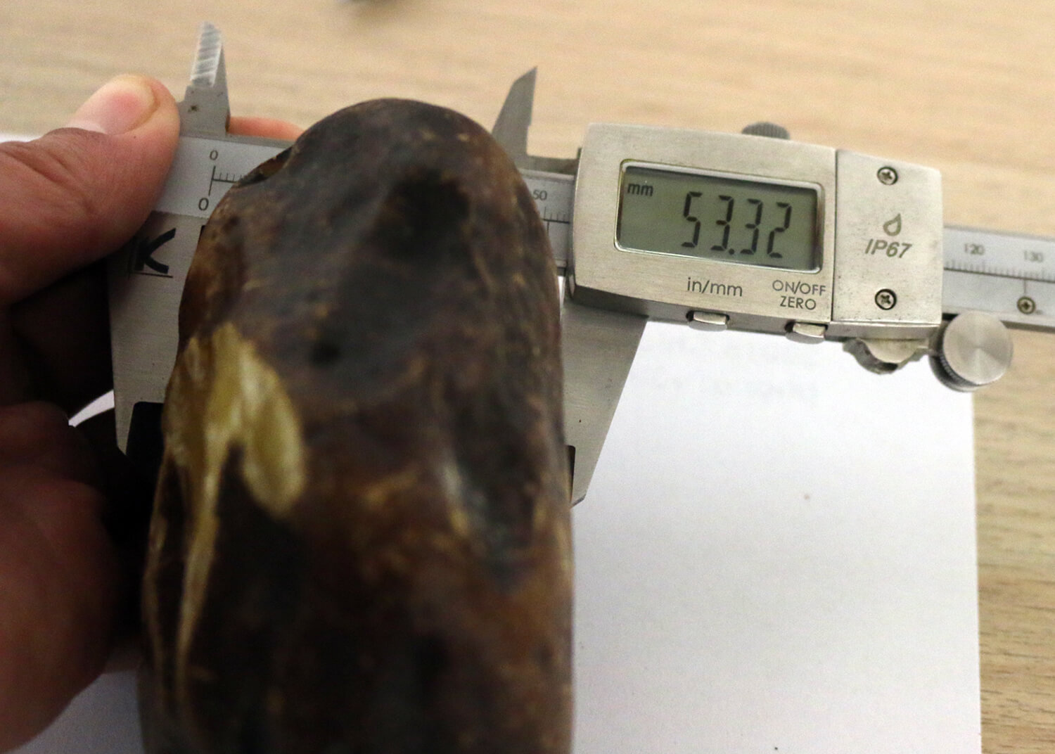 Full-size detail view of big natural amber chunk, 359 gram, untreated rough amber, drilling quality material for Tasbih makers