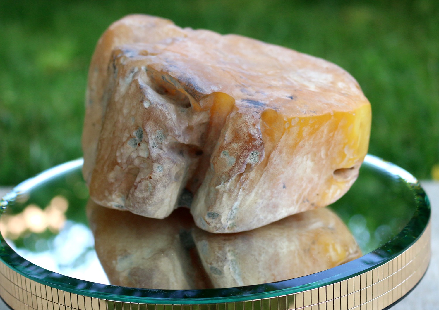 Full-size detail view of large 538 gram raw amber piece, butterscotch opaque amber, Ukrainian Rovno Amber for professional Misbaha carving