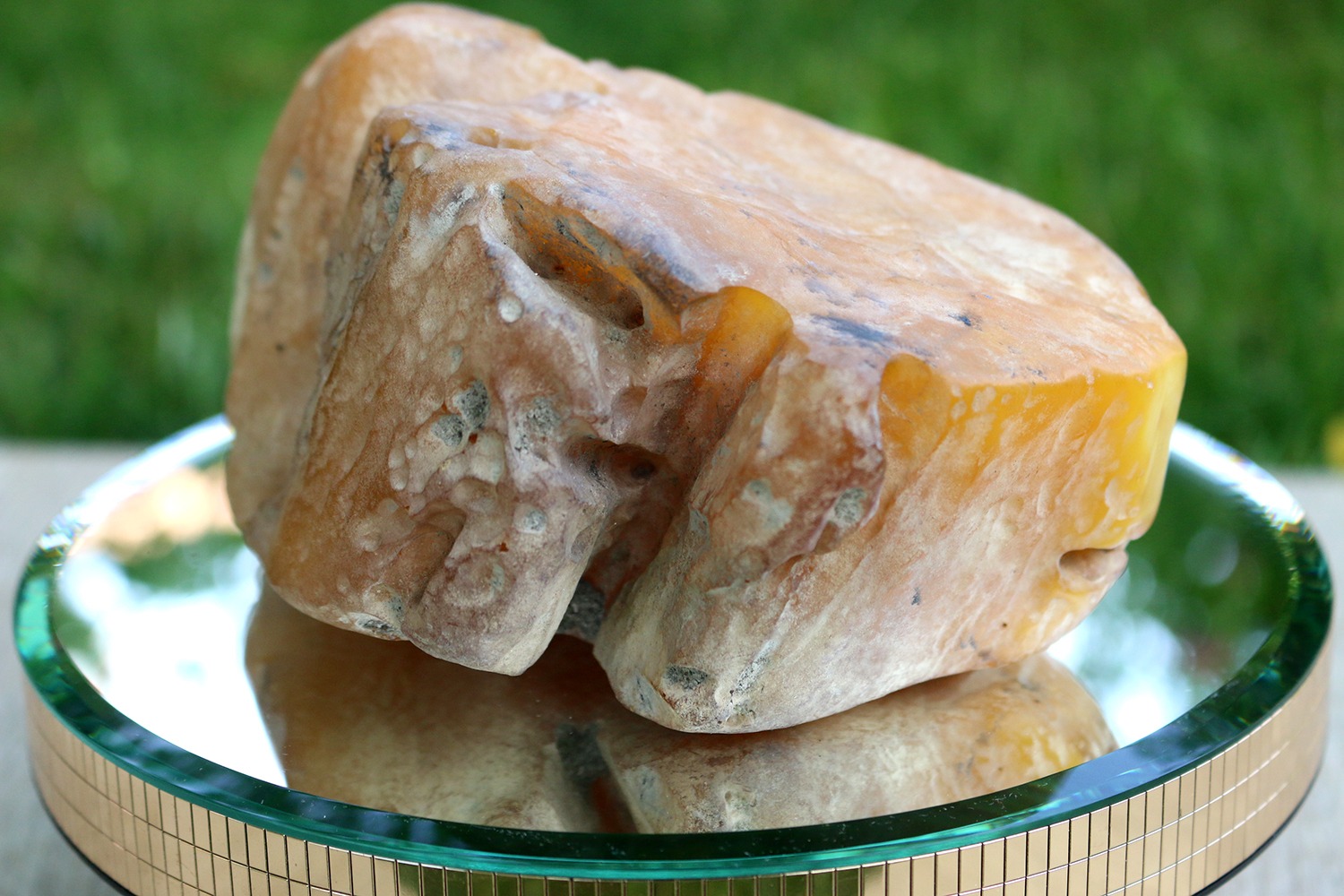 Full-size detail view of big raw amber chunk, Baltic-type Ukrainian amber, even color distribution, Tasbih carving quality material