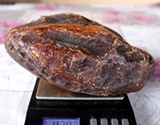 Thumbnail preview of large 428 gram raw amber piece, honey and cherry amber tones, Ukrainian Rovno Amber for Misbaha carving