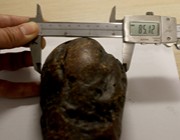 Thumbnail preview of natural large amber block, 428 gram, honey amber body, good for turning and easy polishing